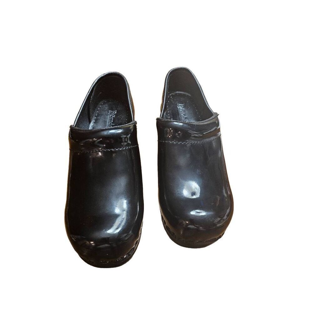 Bjorndal Ally Black Patent Leather Nursing Clogs Size 7 136217 Women’s EUC